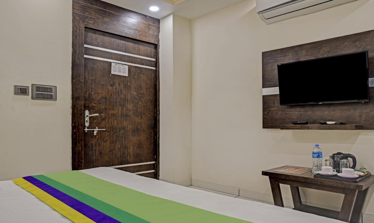 Treebo Trend Jalsa Dlx Hoshangabad Road Bhopal Exterior foto