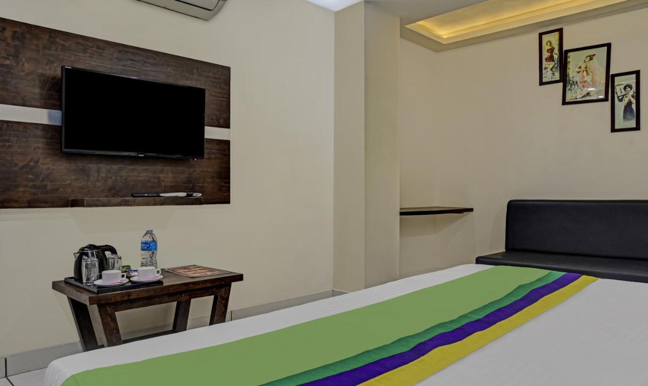 Treebo Trend Jalsa Dlx Hoshangabad Road Bhopal Exterior foto